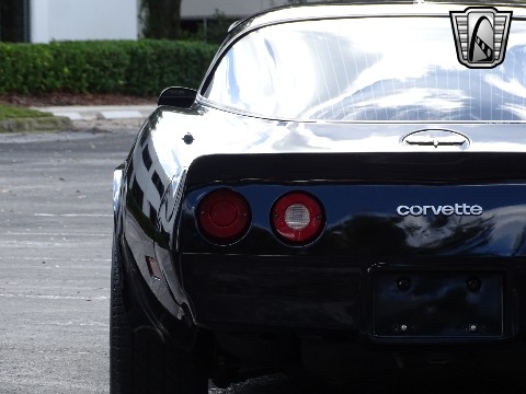 1980 Chevrolet Corvette image 37