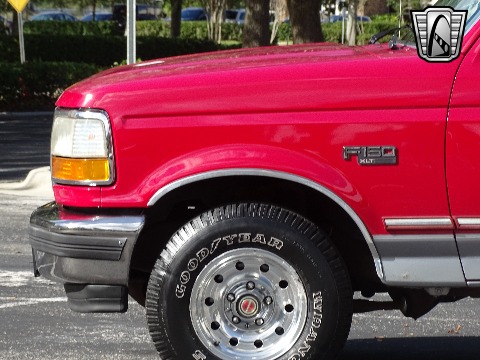 1994 Ford F150 image 34