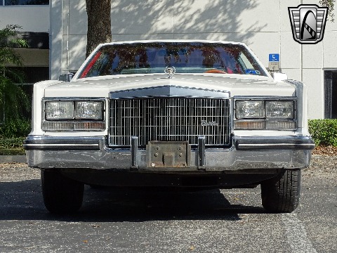 1985 Cadillac Eldorado image 8