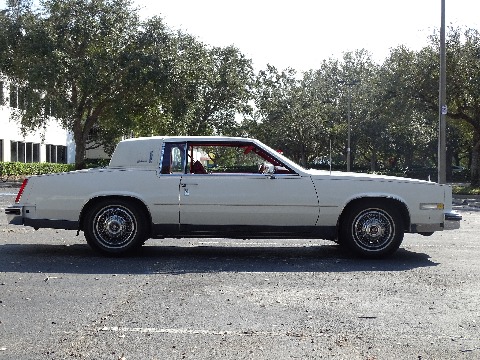 1985 Cadillac Eldorado image 25