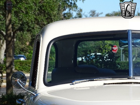 1949 Chevrolet 3100 image 31