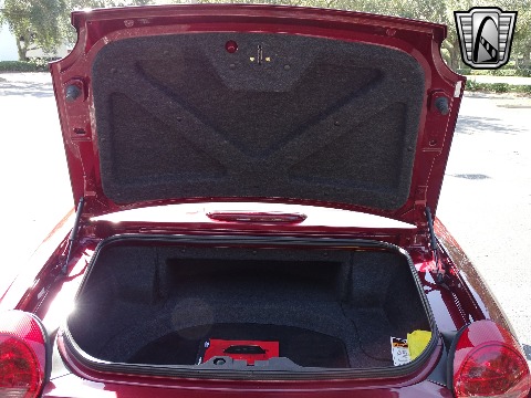 2004 Ford Thunderbird image 110