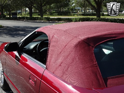 2004 Ford Thunderbird image 87