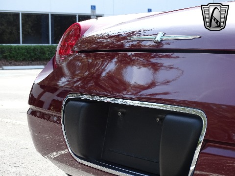 2004 Ford Thunderbird image 72