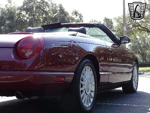 2004 Ford Thunderbird image 73