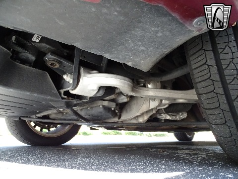 2004 Ford Thunderbird image 128