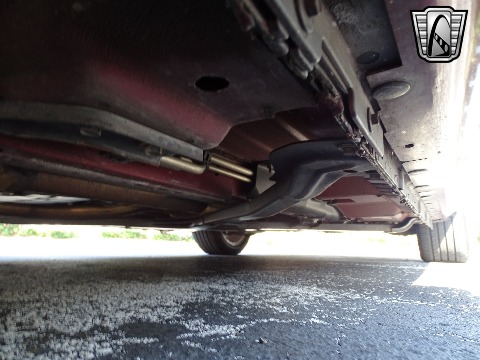 2004 Ford Thunderbird image 129