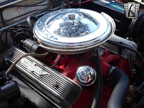 1957 Ford Thunderbird image 133