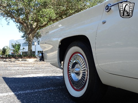 1957 Ford Thunderbird image 85