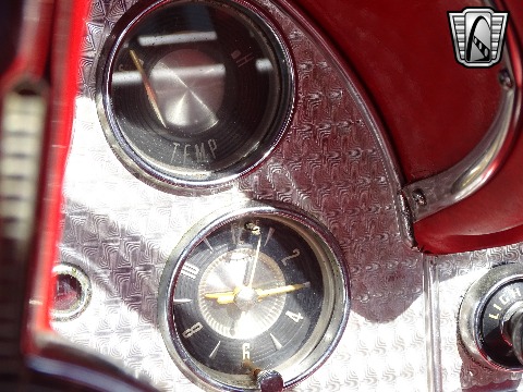 1957 Ford Thunderbird image 113