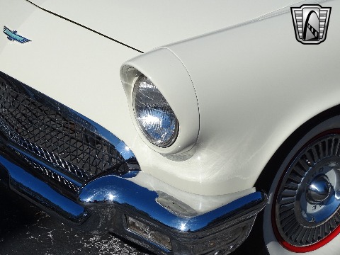 1957 Ford Thunderbird image 63