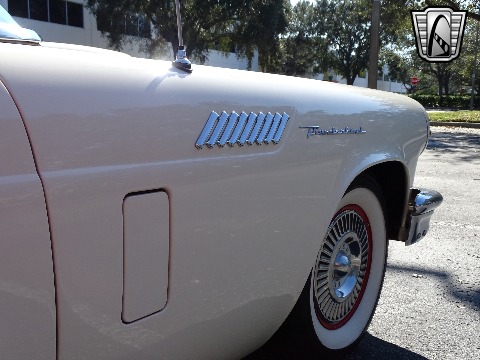 1957 Ford Thunderbird image 90