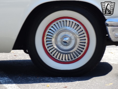 1957 Ford Thunderbird image 44