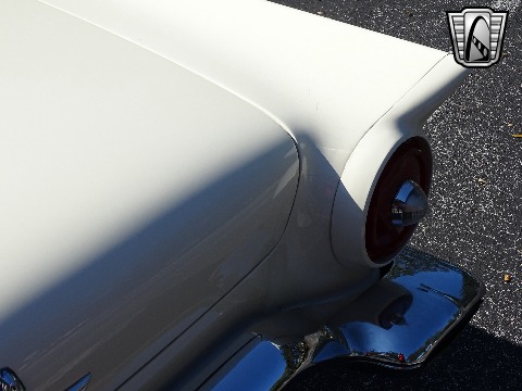 1957 Ford Thunderbird image 78