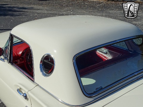 1957 Ford Thunderbird image 104