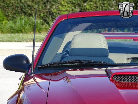 2001 Ford Mustang image 30