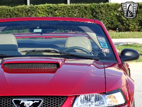 2001 Ford Mustang image 33