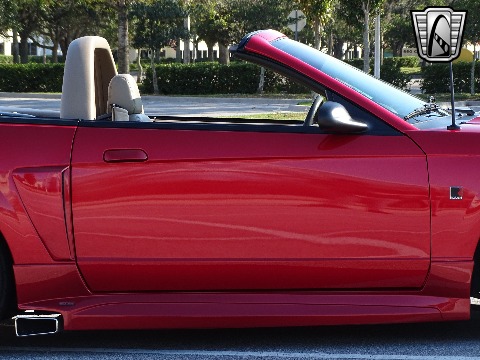 2001 Ford Mustang image 40