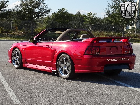 2001 Ford Mustang image 16