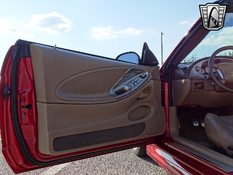 2001 Ford Mustang image 100