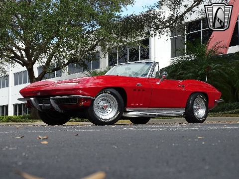 1966 Chevrolet Corvette image 3
