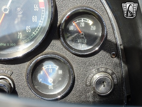 1966 Chevrolet Corvette image 107