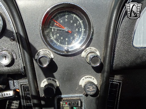 1966 Chevrolet Corvette image 108