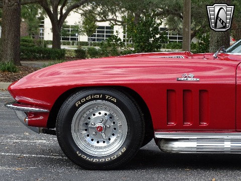 1966 Chevrolet Corvette image 34
