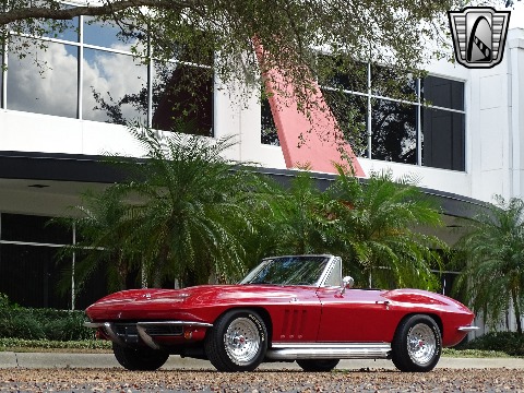 1966 Chevrolet Corvette image 90