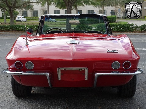 1966 Chevrolet Corvette image 19