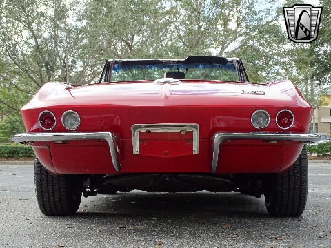 1966 Chevrolet Corvette image 20