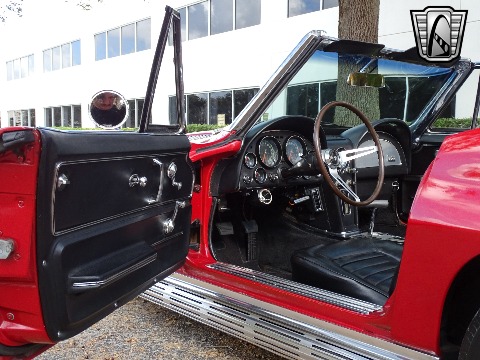 1966 Chevrolet Corvette image 99