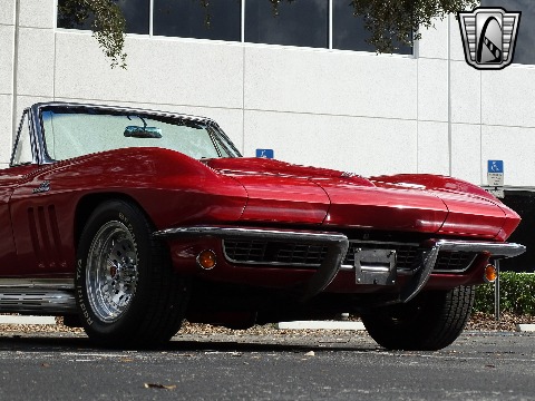 1966 Chevrolet Corvette image 48