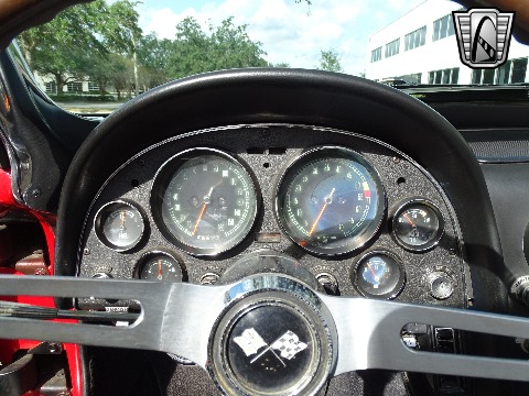 1966 Chevrolet Corvette image 103