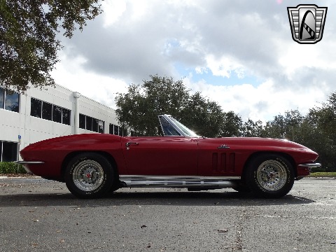 1966 Chevrolet Corvette image 26