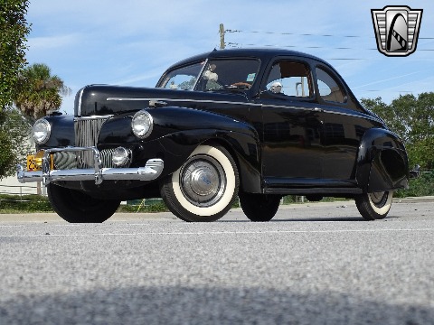 1941 Ford Coupe image 3