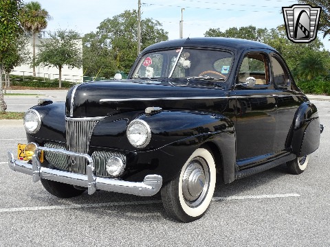 1941 Ford Coupe image 10