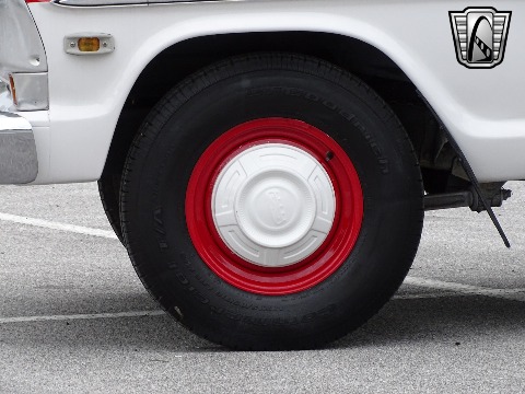 1968 Ford F250 image 44