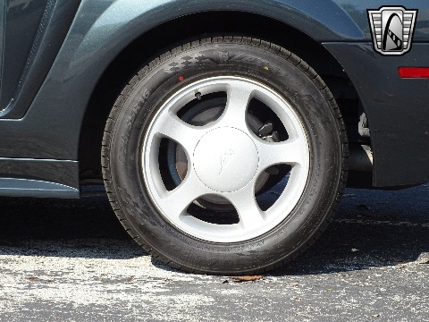 1999 Ford Mustang image 44