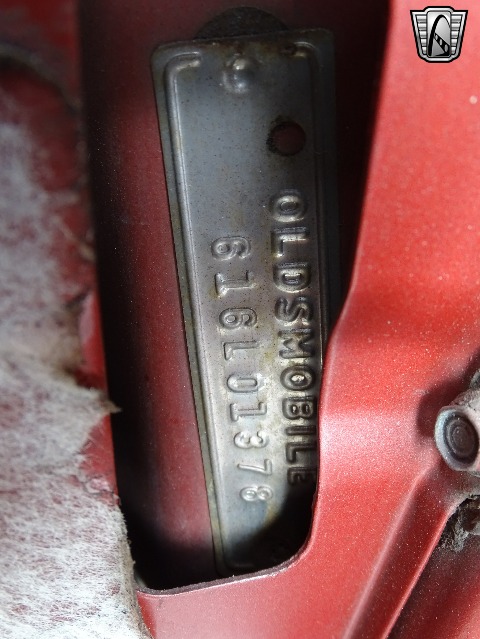 1961 Oldsmobile Starfire image 142