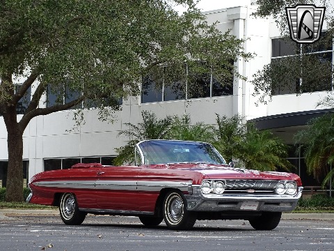 1961 Oldsmobile Starfire image 92