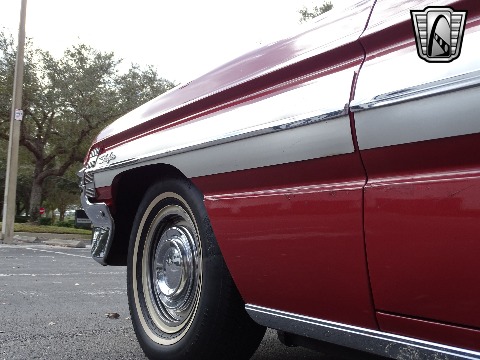 1961 Oldsmobile Starfire image 69