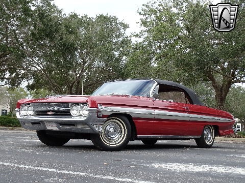 1961 Oldsmobile Starfire image 98