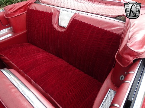 1961 Oldsmobile Starfire image 124