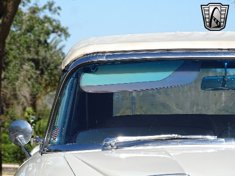 1955 Packard Caribbean image 29