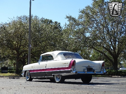 1955 Packard Caribbean image 86