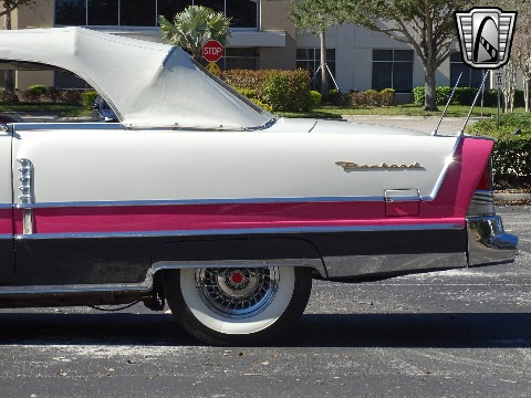 1955 Packard Caribbean image 35
