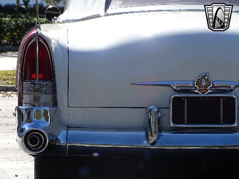 1955 Packard Caribbean image 37