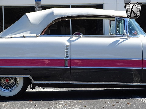 1955 Packard Caribbean image 41