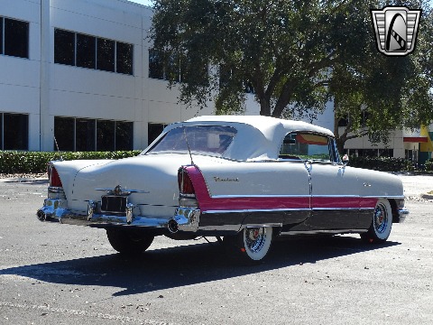 1955 Packard Caribbean image 21